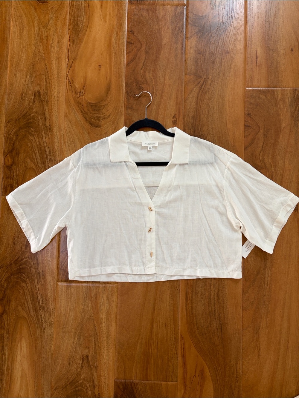 Women's Cream Short-Sleeve Crop Button Top